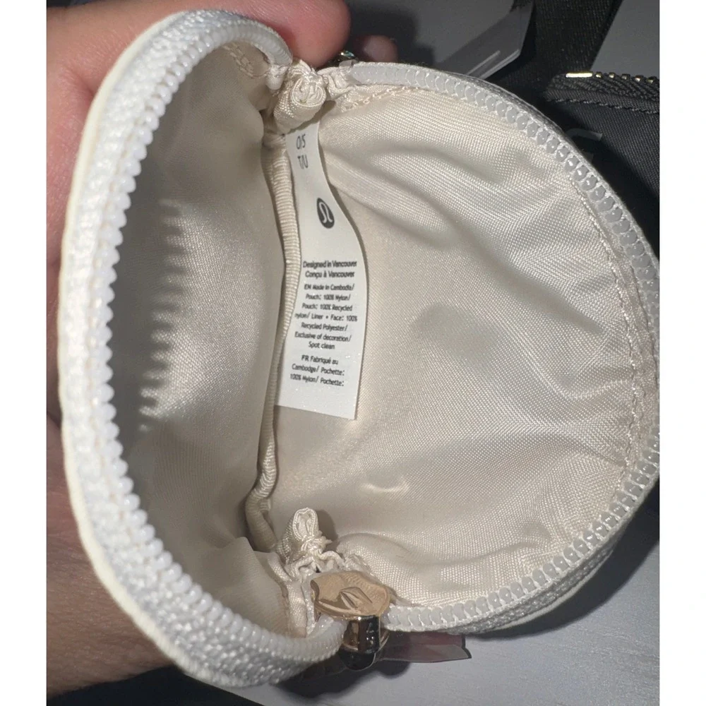 Lululemon Dual Pouch Wristlet Grey Sage Light Ivory Wallet NWT